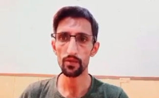 A intimação veio após Firouzi divulgar vídeos em que protesta contra as violações de direitos que enfrenta no Irã (Foto: Article18)