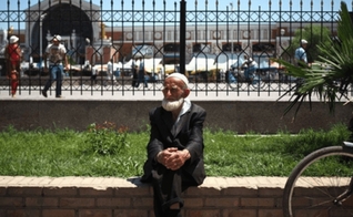 Cristãos no Tajiquistão enfrentam a perseguição dos governantes, dos familiares e da comunidade. (Foto: Portas Abertas)