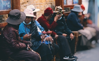 Um terço da população mundial ainda não tem acesso a Bíblia, a Igreja e a outros cristãos. (Foto: Alliance for the Unreached).