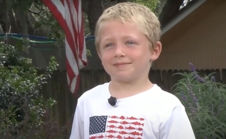 Chase Poust, de 7 anos, salvou sua família de acidente. (Foto: WJXT)