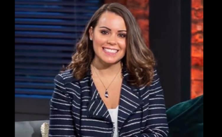 Becky Murray (de camiseta branca) e suas amigas missionárias. (Foto: Reprodução / Facebook)