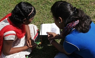 Alguns perseguidores de cristãos acabam se convertendo ao Evangelho. (Foto ilustrativa: Portas Abertas EUA)