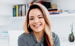 Zoe Lilly recebeu a paternidade de Deus através de uma experiência sobrenatural. (Foto: Reprodução/Instagram).