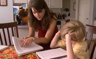 Pais americanos decidem que é melhor ensinar seus filhos em casa. (Foto: Reprodução/CBN News)