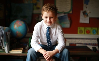Aacen White, de 9 anos, se prepara para participar do National Bible Bee Championship. (Foto: Thomas Wells/The Northeast Mississippi Daily Journal via AP)