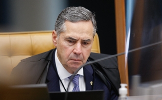 Ministro Roberto Barroso em sessão plenária realizada por videoconferência. (Foto: Fellipe Sampaio /SCO/STF)