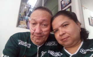 Víctor Escobar Prado, de 60 anos, deve ser primeiro caso de eutanásia para paciente não terminal na Colômbia. (Foto: Reprodução / Twitter/VictorEscobarYDiana)