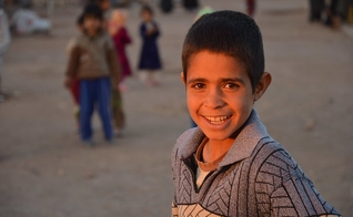 A Heart4Iran usa a internet para evangelizar crianças vítimas de exploração infantil. (Foto: Flickr/EC/ECHO/Pierre Prakash).