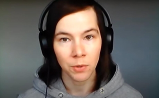 Sinéad Watson, live em seu canal no YouTube. (Foto: Captura de tela/YouTube/ImWatson)