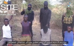 Captura de tela do vídeo da execução de 20 cristãos. (Foto: SITE Intelligence Group)