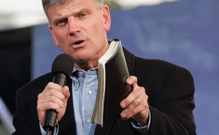 Pastor Franklin Graham lamenta ataques nos EUA. (Foto: Reprodução / Christian Post)