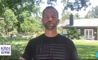 Kirk Cameron defende o homeschooling contra doutrinação nas escolas. (Captura de tela CBN News)