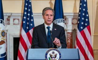 O secretário de Estado Antony J. Blinken. (Foto: Ron Przysucha / Domínio Público)