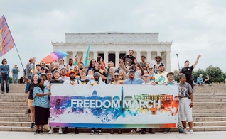Na Marcha da Liberdade, cristãos libertos pregaram esperança à comunidade LGBT. (Foto: Anthony Nunez/Freedom March).