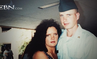 Casal Ricky e Kay. (Foto: Captura de tela/Vídeo CBN News)