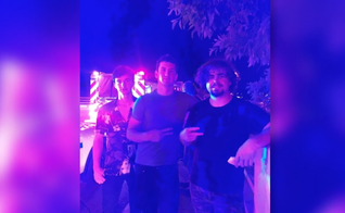 Adolescentes prestaram os primeiros socorros. (Foto: Captura de Tela/YouTube/WKRN News 2)