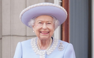 Pastores e líderes ressaltaram o exemplo de liderança, vida íntegra e fé da rainha. (Foto: Facebook/The Royal Family).