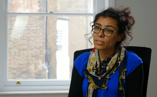 Hatun Tash foi detida por duas vezes no Hyde Park. (Foto: Reprodução/YouTube/Christian Concern).