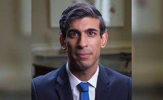 O primeiro-ministro britânico, Rishi Sunak. (Foto: Simon Walker/HM Tesouro/Flickr)