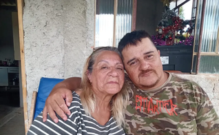 Gilberto reencontrou a mãe, Izabel, depois de 30 anos. (Foto: Arquivo Pessoal/Gilberto Leite).
