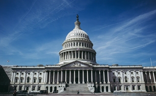 Capitólio dos EUA. (Foto: Unsplash/Alejandro Barba)