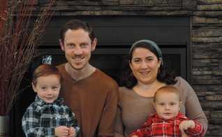 Ryan Koher ficou detido em uma prisão de segurança máxima por mais de 4 meses. (Foto: Mission Aviation Fellowship).