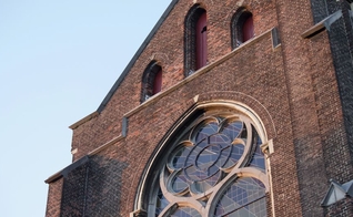 Uma igreja em Maastricht, Holanda. (Foto: Matti Tanskanen/Unsplash)