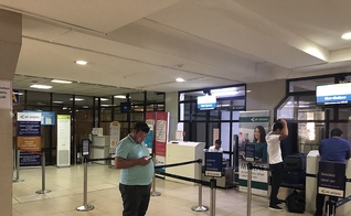 Aeroporto Internacional de Shymkent. (Foto: Imagem ilustrativa/Wikimedia Commons/Davide Mauro).