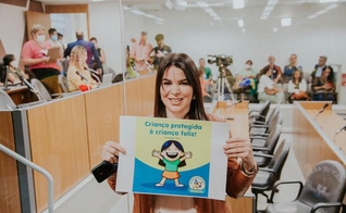 Daniela Linhares em sua participação na audiência pública de MG. (Foto: Arquivo Pessoal)