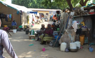 Por causa da violência do Boko Haram, muitas famílias cristãs vivem deslocadas na Nigéria. (Foto representativa: Portas Abertas)