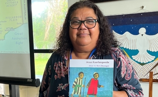 Charmaine. (Foto: Reprodução/Eternity News)