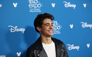 Joshua Bassett em um evento da Disney. (Foto: Reprodução/Flickr/The Walt Disney Company/Image Group LA)