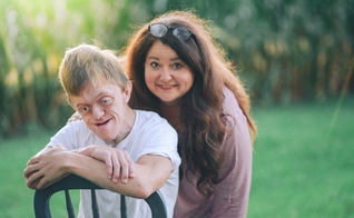 Michele Eddings Linn e Braden West. (Foto: Facebook/Michele Eddings Linn).