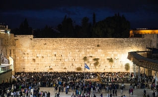 Israel subiu cinco posições no Relatório Mundial da Felicidade, da ONU. (Foto: Imagem ilustrativa/Unsplash/Sander Crombach).