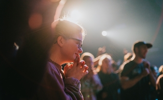 A migração permitiu à igreja manifestar o poder reconciliador do Evangelho. (Foto: Unsplash/Vince Fleming)