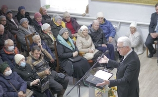 As igrejas pentecostais estão experimentando um crescimento na Ucrânia. Foto: (AG News).