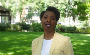 Maureen Martin. (Foto: Reprodução/Christian Concern)