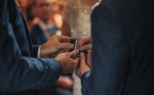  Mais de 76 mil casamentos gays foram registrados no Brasil. (Foto: Imagem ilustrativa/Unsplash/Thomas AE).
