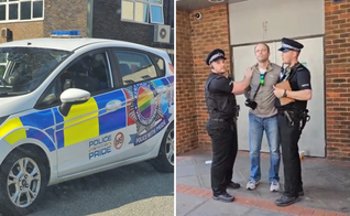 Uma viatura da polícia britânica decorada as cores LGBT; Ryan Schiavo durante prisão. (Foto: Ryan Schiavo)