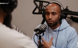 Lucas Moura encontrou Jesus na França. (Foto: Reprodução/YouTube/JesusCopy).