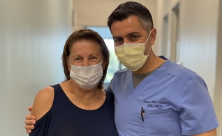 Linda Ludlow foi curada de um tumor no pâncreas. (Foto: Arquivo pessoal/Linda Ludlow).