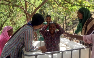 Shanti foi a primeira pessoa a ser batizada no grupo não alcançado do Himalaia. (Foto: IMB).