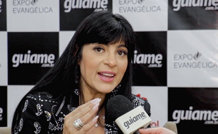 Fernanda Brum na Expoevangélica 2023, em Fortaleza. (Foto: Guiame/Marcos Paulo Corrêa).