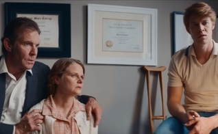 Cena do filme “The Hill”. (Foto: Reprodução/YouTube/Briarcliff Entertainment)