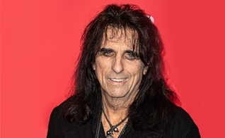 O roqueiro Alice Cooper. (Foto: Wikimedia/Creative Commons)