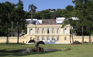 Palácio Amarelo, sede do Poder Legislativo de Petrópolis. (Foto: Creative Commons)
