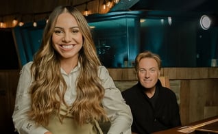 Gabriela Rocha e Michael W. Smith. (Foto: Divulgação).