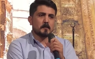 O ex-muçulmano Amin conta seu testemunho de conversão. (Captura de tela/YouTube/Dear Dawah)