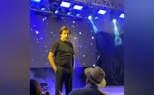 O humorista foi repreendido pelo empresário Assunção de Castro em show em Juazeiro. (Foto: Reprodução/Instagram/Janko Moura).