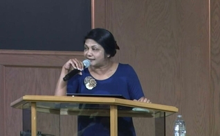  Vani Marshall ministrando em uma igreja. (Foto: Reprodução/God Reports)